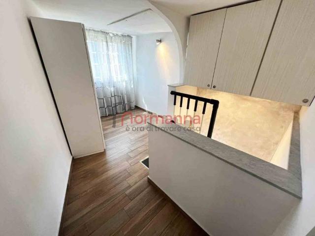 Villa a Schiera in affitto a Teverola via Campanello, 32, arredato, giardino privato, terrazzo TrovaCasa