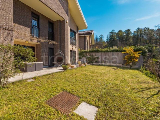 Villa a Schiera in affitto a Torino, arredato, giardino privato, box TrovaCasa