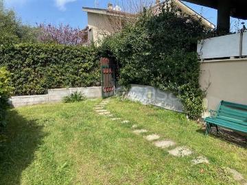 Lavinio Lido di Enea, Latina Lazio - Giardino