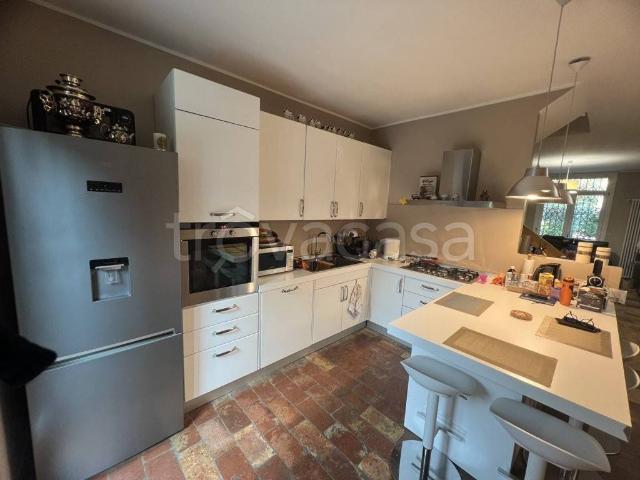 Villa a schiera in affitto ad Arese