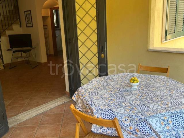 Villa a Schiera in in affitto da privato a Fiumicino, giardino, da privato TrovaCasa
