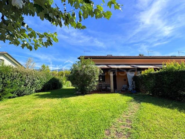 Villa a Schiera in in affitto da privato a Montignoso via della Croce, 97, giardino, da privato TrovaCasa