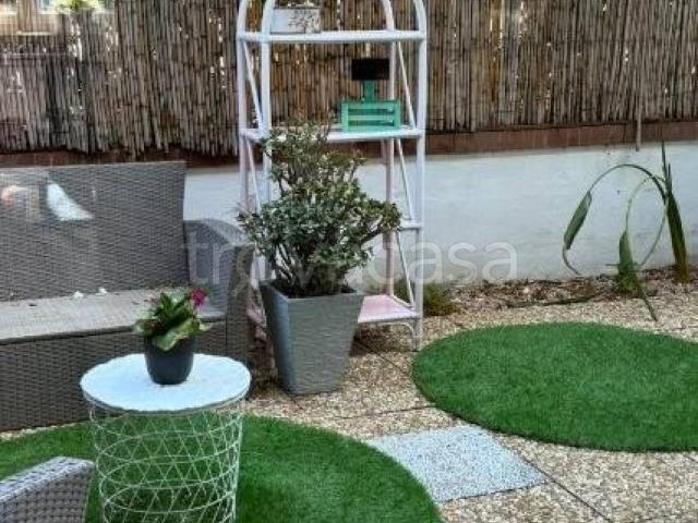 Villa a Schiera in in affitto da privato a Sabaudia via Principe Biancamano, 38, da privato, lavatrice, piscina condominiale TrovaCasa