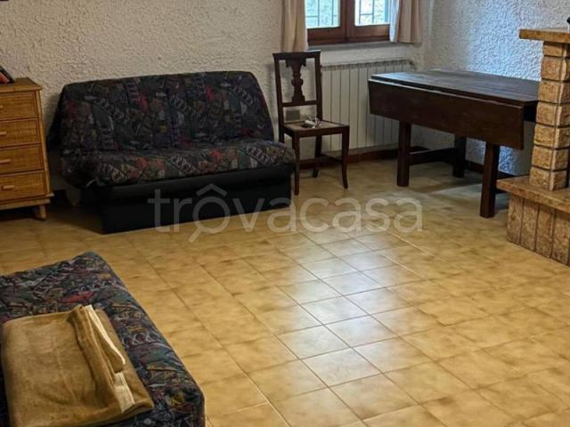 Villa a Schiera in in affitto da privato a Santa Marinella via Pienza, 29, giardino, da privato, spese incluse TrovaCasa