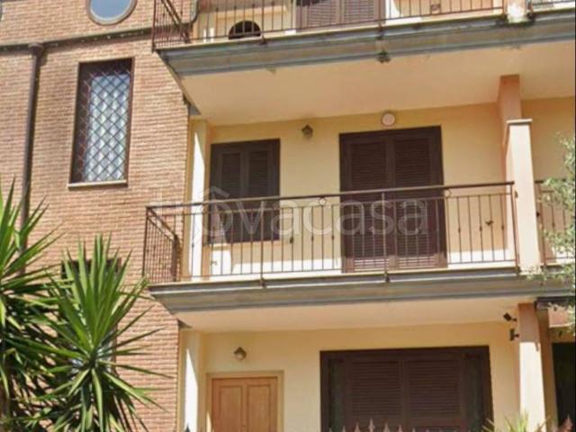 Villa a Schiera in in affitto da privato a Succivo via Rocco Chinnici, da privato, vicinanze negozi TrovaCasa