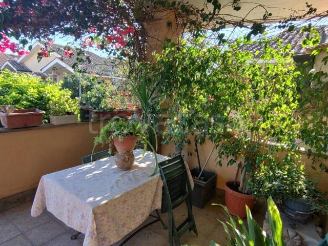 Villa a Schiera in in affitto da privato a Roma via Gaetano Latilla, 60, giardino, posto auto, da privato TrovaCasa