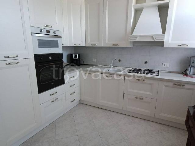 Villa a Schiera in in affitto da privato a Vistarino via Vivente, 80, giardino privato, posto auto, box TrovaCasa