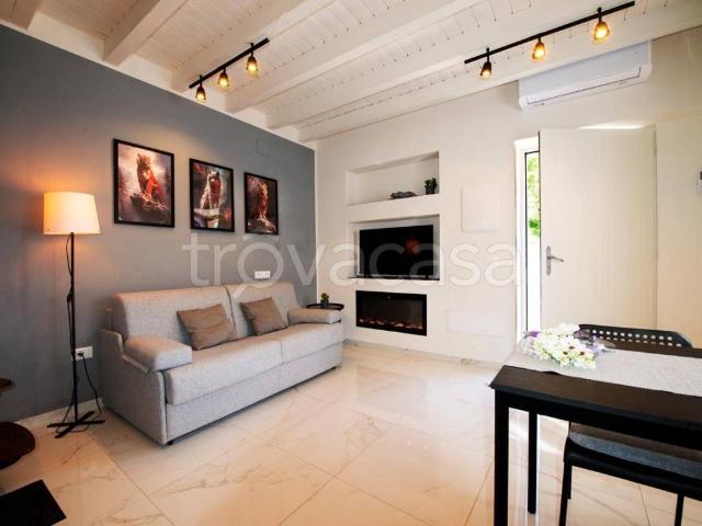 Villa a Schiera in in affitto da privato ad Anfo via Sant'Antonio, 41, posto auto, da privato, vista lago TrovaCasa
