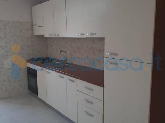 Villa a schiera in ottime condizioni, in affitto in Via Cigliano, Pozzuoli