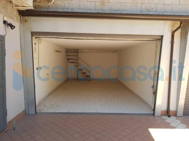 Villa a schiera in ottime condizioni, in affitto in Via Vicinale Masseria Vecchia, Giugliano In Campania