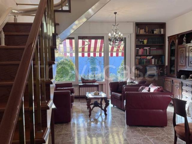 Villa a schiera in vendita a Macherio