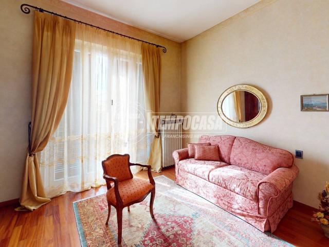 Villa a schiera in vendita a Magenta