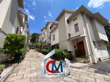 Villa a schiera in vendita a Melfi via Santa Sofia 98