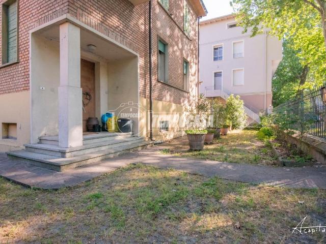 Villa a schiera in vendita a Modena