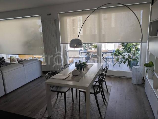 Villa a schiera in vendita a Montesilvano via Moncenisio, 18, Montesilvano Colle