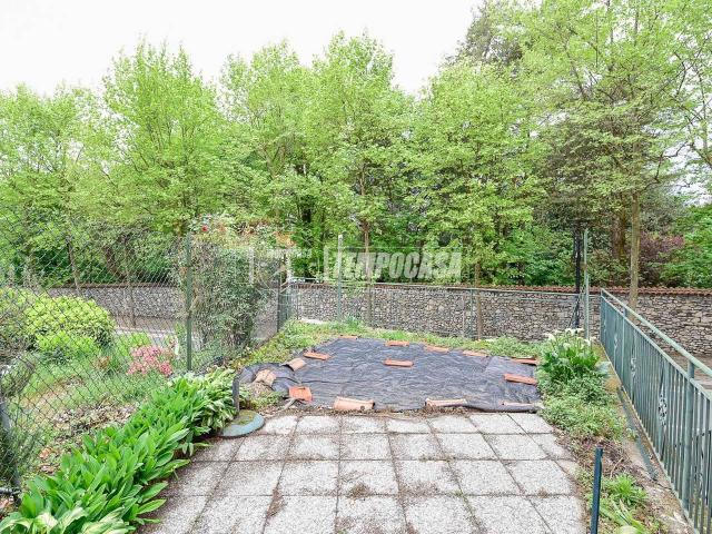 Villa a schiera in vendita a Montorfano