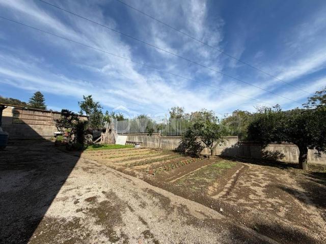 Villa a schiera in vendita a Nocera Inferiore via Ludovico Ariosto, 6