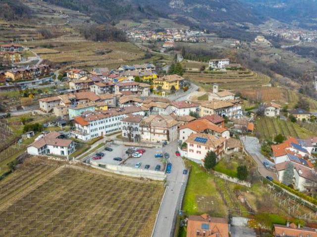 Villa a schiera in vendita a Nogaredo via III Novembre, 10, Sasso