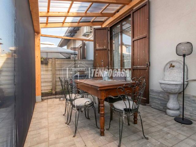 Villa a schiera in vendita a Origgio