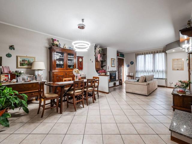 Villa a schiera in vendita a Buccinasco
