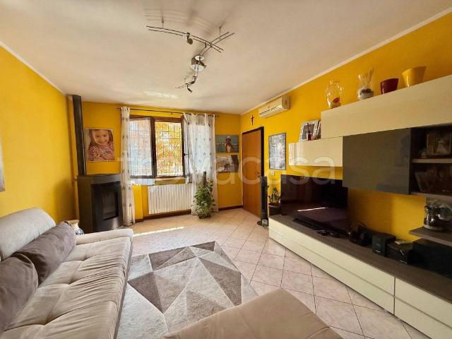 Villa a schiera in vendita a Curtatone via Sandro Pertini