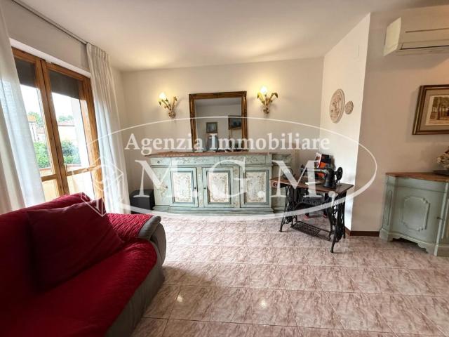 Villa a schiera in vendita a Calcinaia via XXV Aprile