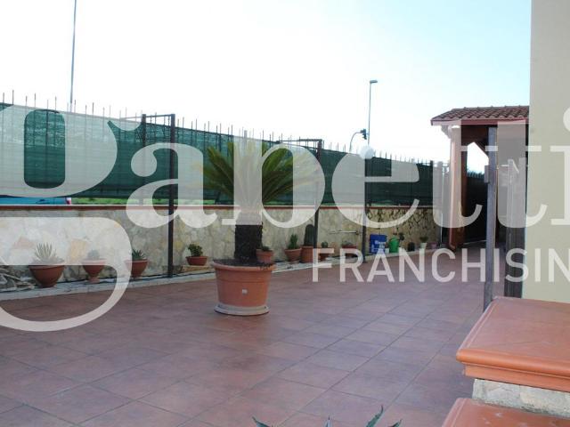 Villa a schiera in vendita a Canosa Di Puglia