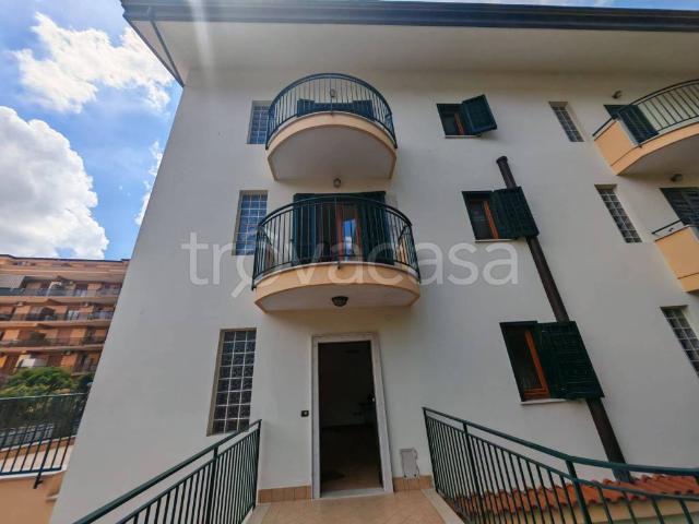 Villa a schiera in vendita a Caserta, Parco Cerasole