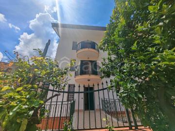 Villa a schiera in vendita a Caserta, Parco Cerasole