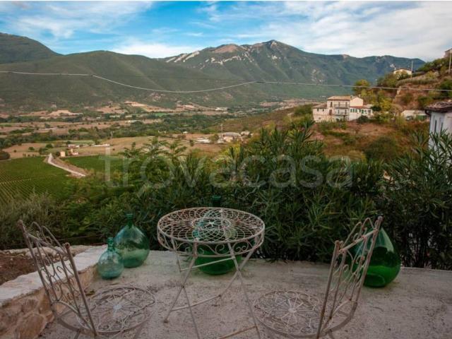 Villa a schiera in vendita a Capestrano