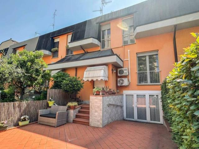 Villa a schiera in vendita a Carpi via Svizzera, 7, Morbidina Cuneo