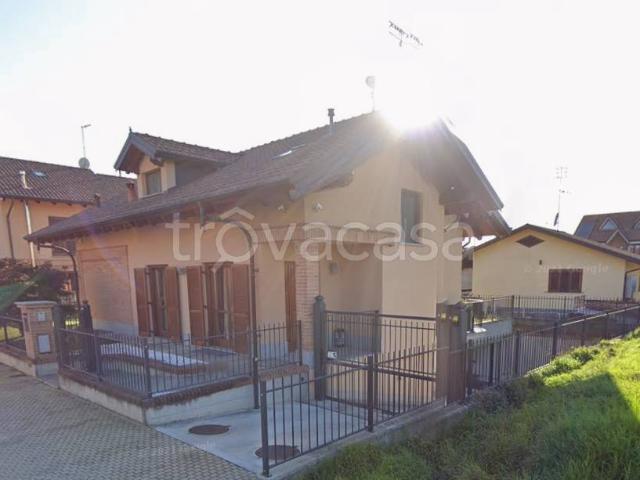 Villa a schiera in vendita a Chivasso via Casale, 2