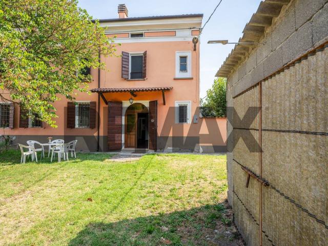 Villa a schiera in vendita a Commessaggio