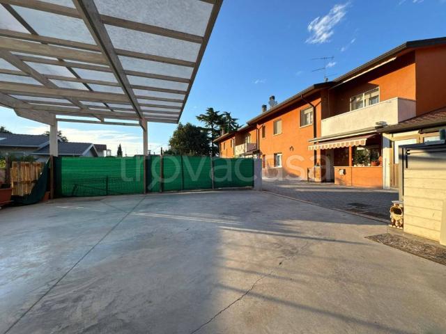 Villa a schiera in vendita a Cormons via Giuseppe Sinicco, 67, Borgnano