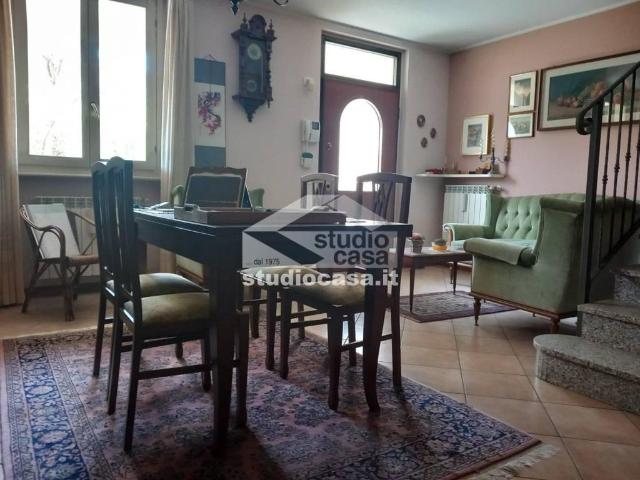 Villa a schiera in vendita a Dovera via Palestro