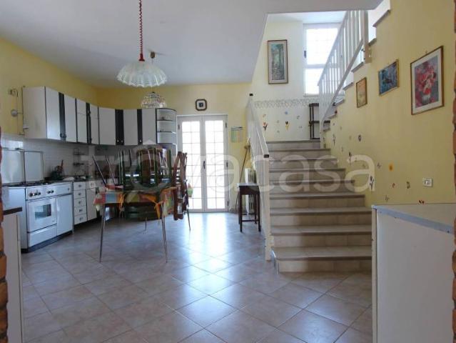 Villa a schiera in vendita a Fucignano, Civitella del Tronto