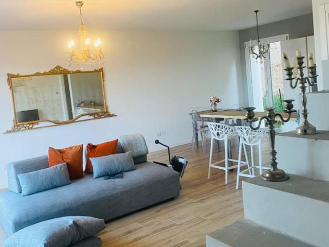 VILLA A SCHIERA in VENDITA a GAVORRANO di 5 vani