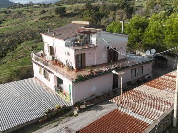 Villa a schiera in vendita a Giffoni Valle Piana