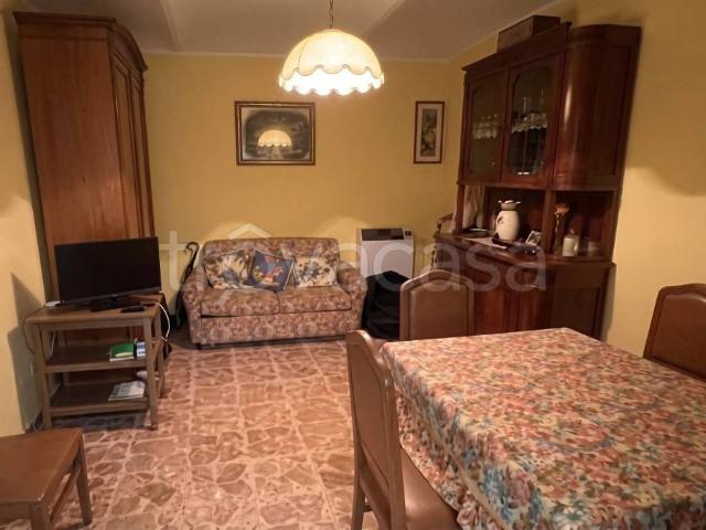 Villa a schiera in vendita a Grazzano Badoglio via Pietro Capretto