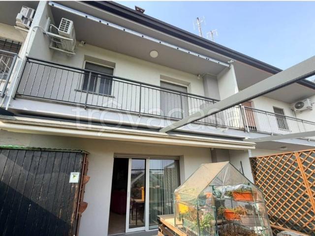 Villa a schiera in vendita a Lestizza via del Lavia, 10, Galleriano