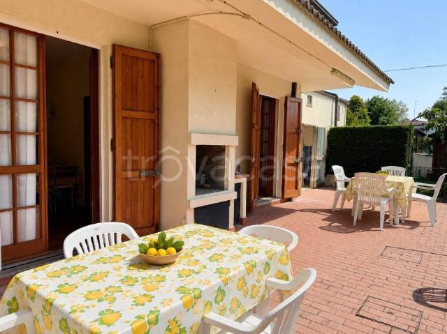 Villa a schiera in vendita a Lido degli Scacchi, Comacchio