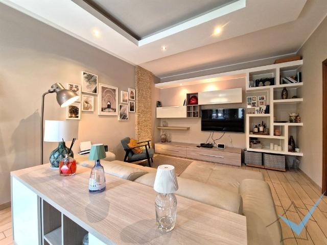 Villa a schiera in vendita a Limbiate via Baracca 8