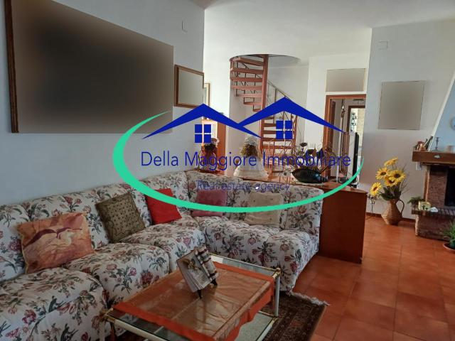 Villa a schiera in vendita a Livorno