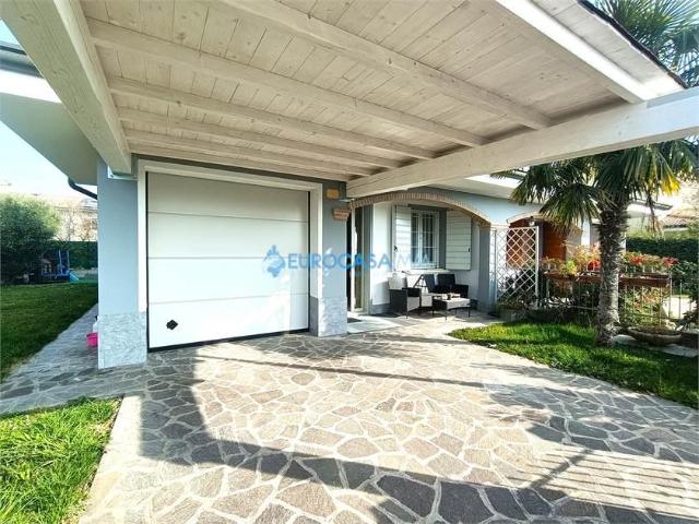 Villa a schiera in vendita a Parma