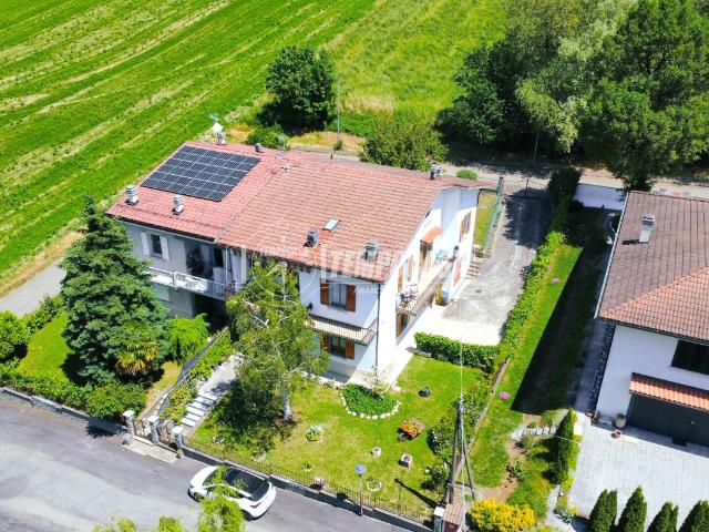 Villa a schiera in vendita a Pellegrino Parmense