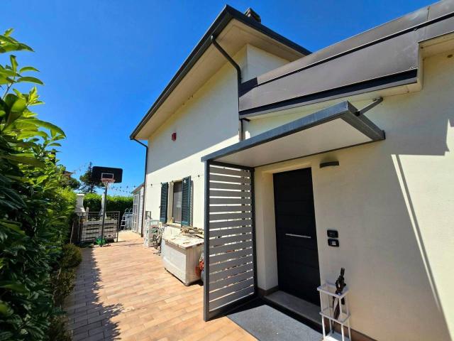 Villa a schiera in vendita a Perugia