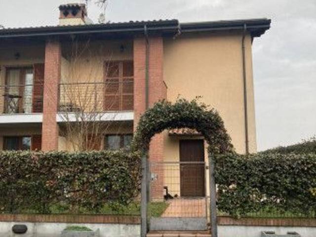 Villa a schiera in vendita a Piacenza