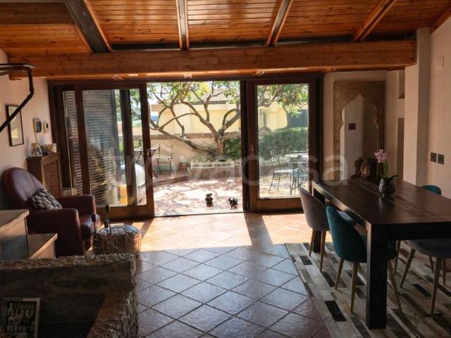 Villa a schiera in vendita a Pozzuoli via Vecchia delle Vigne
