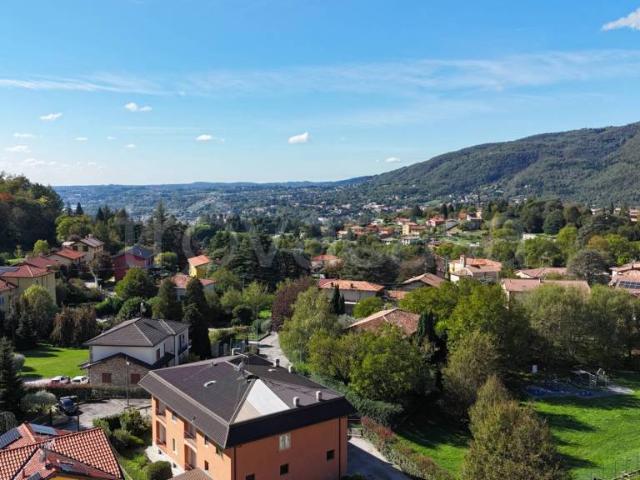 Villa a schiera in vendita a Proserpio via Inarca
