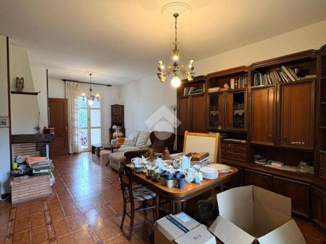 Villa a schiera in vendita a Reggio nell'Emilia